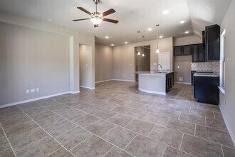 Building Photo - 2622 Ivy Wood Ln
