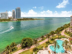 Building Photo - 7141 Fisher Island Dr