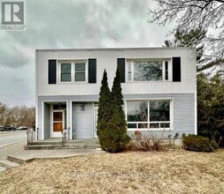 Building Photo - 1504 Stittsville Main St