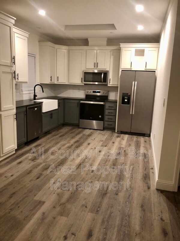 Foto del edificio - 6807 Stockton Ave