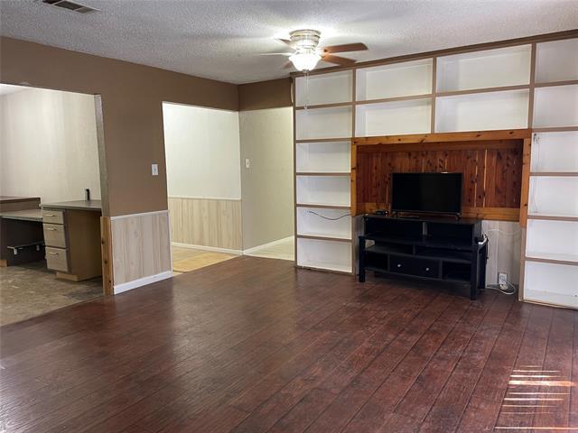 Building Photo - 9771 Co Rd 584