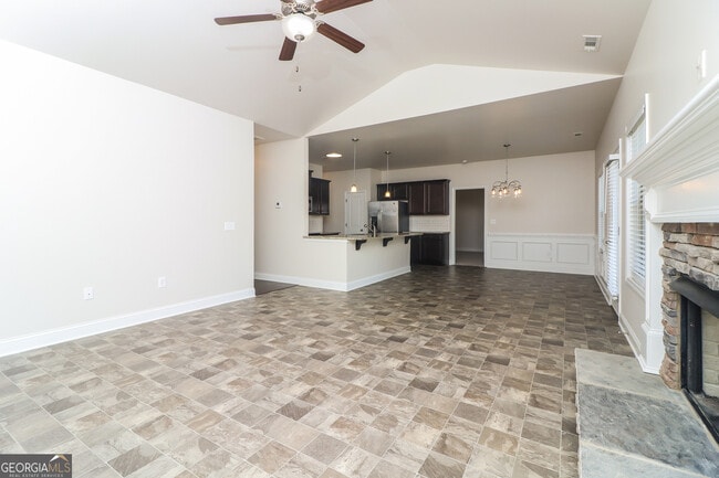 Foto del edificio - 120 Brookhaven Dr