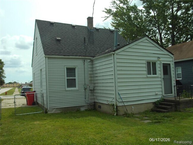 Foto del edificio - 25627 Paige St