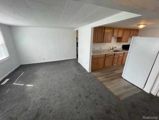Foto del edificio - 2855 Fisher Ave