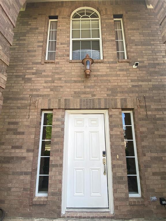 Foto del edificio - 474 Lakefield Dr