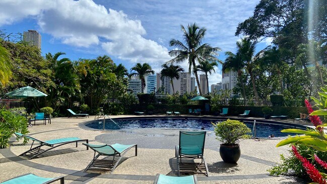 Foto del edificio - 2BR/2BA with 1 covered parking stall in a ...
