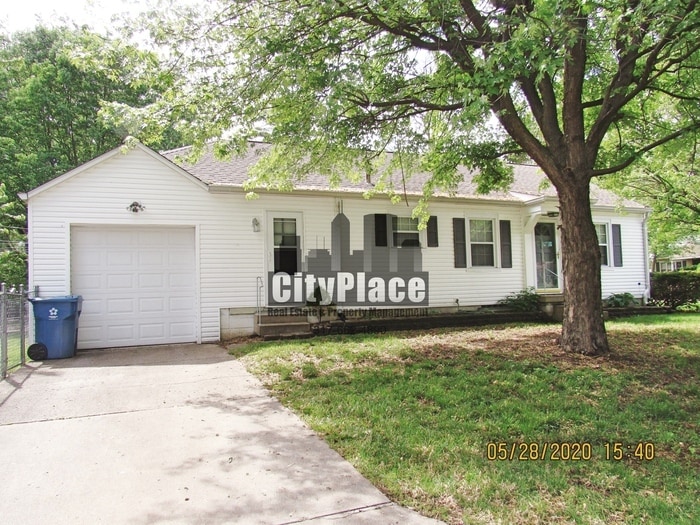 Primary Photo - 1831 E 65th St, Indpls, IN 46220