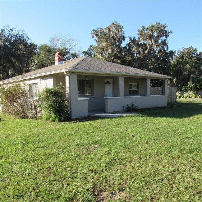 130 E Pendleton Ave, Eustis, FL 32726 House for Rent in Eustis, FL