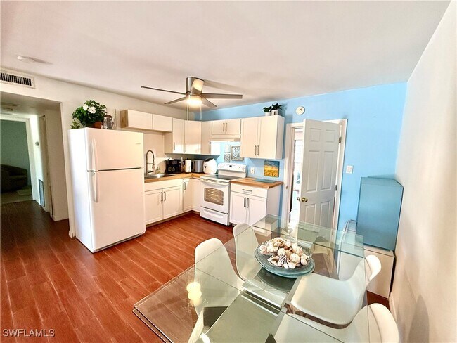 Foto del edificio - 3781 Quails Walk