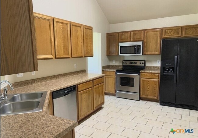 Foto del edificio - 3405 Carpet Ln