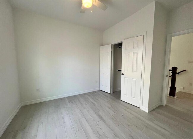 Building Photo - 1078 Dewalt St