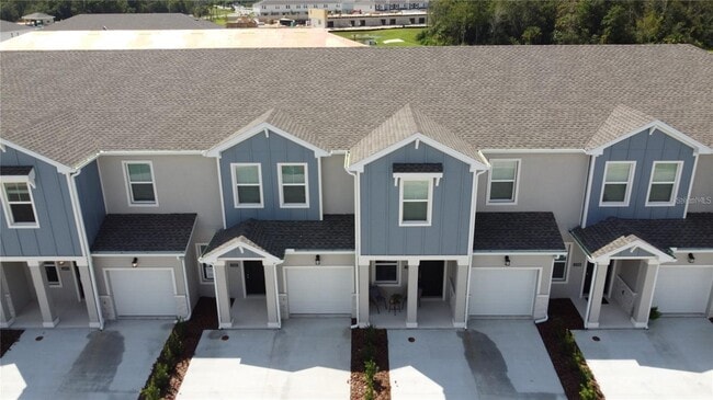 Building Photo - 2500 Skyline Lp