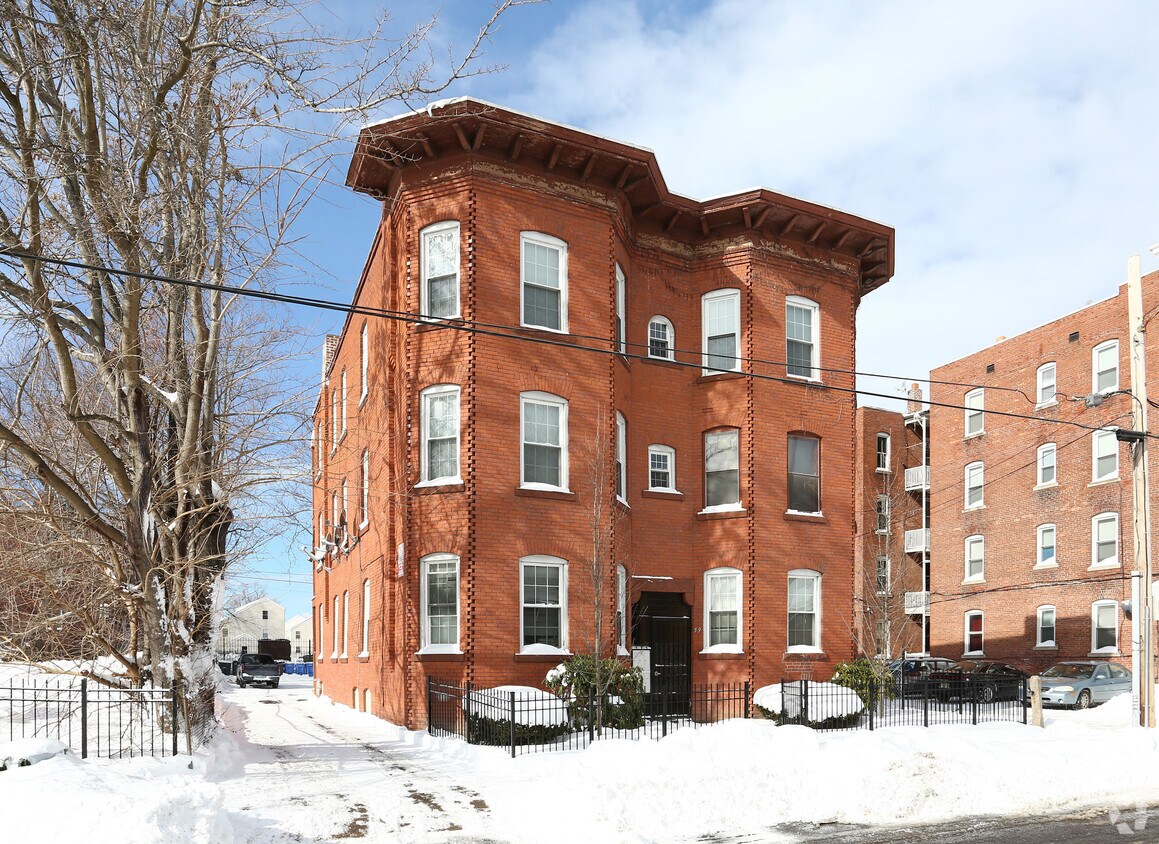 Primary Photo - 57 John St