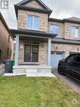 Building Photo - 6 Truffle Ct
