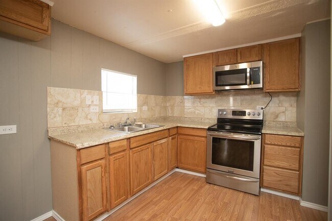 Building Photo - 126 Bluebill Bay N