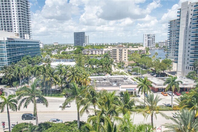 Foto del edificio - 3901 S Ocean Dr