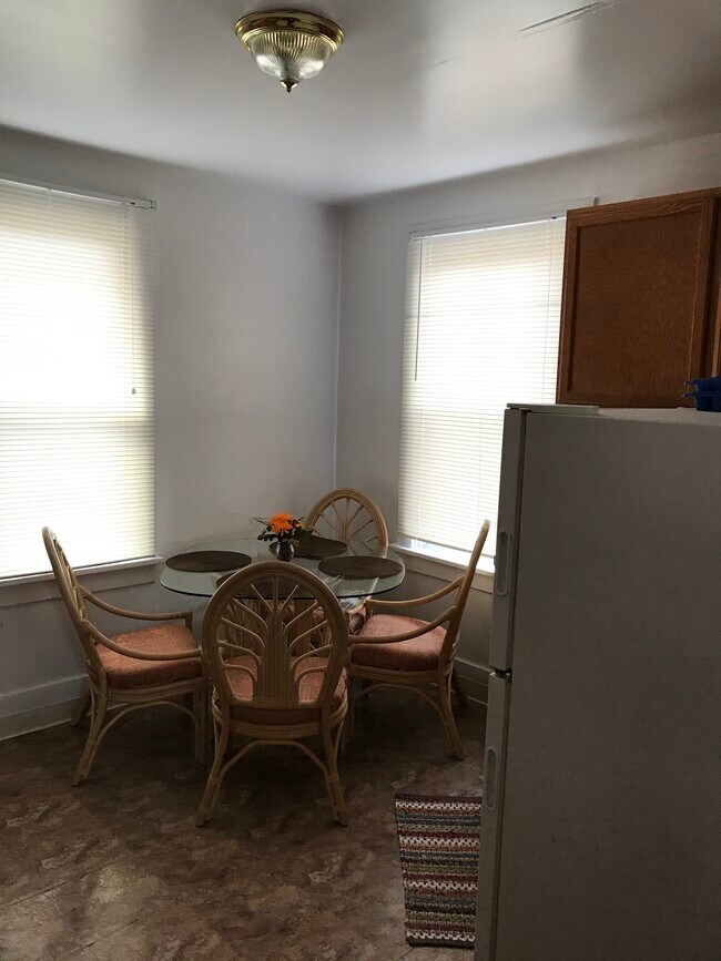 141 E 20th Ave Unit 2, Munhall, PA 15120 Condo for Rent in Munhall, PA