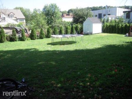 Primary Photo - 936 Watertown St