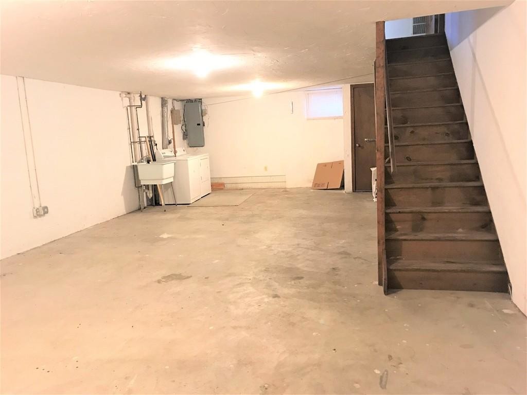 Primary Photo - 224 Park St