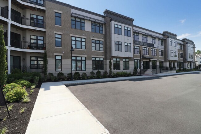Berkeley House apartments — community photo - Berkeley House