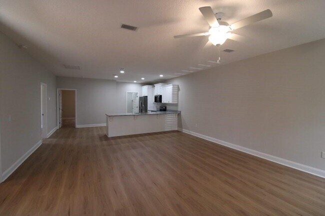 Foto del edificio - 326 S 5th St