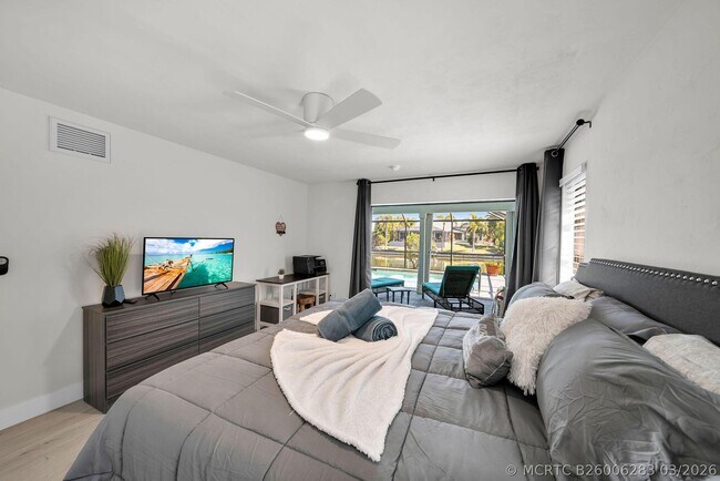 Foto del edificio - 2723 SW 5th Ave