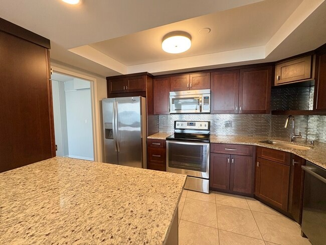 Building Photo - 155 N Harbor Dr
