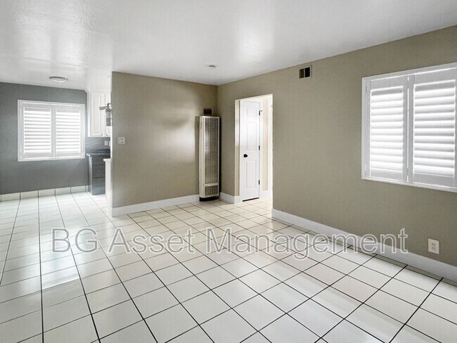Building Photo - 1529 23rd St