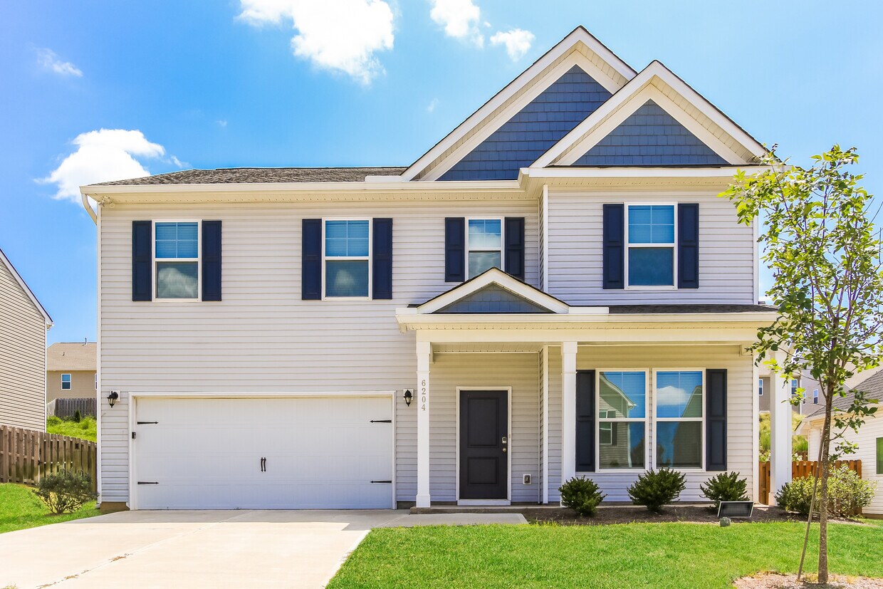 Foto principal - 6204 Whirlaway Rd