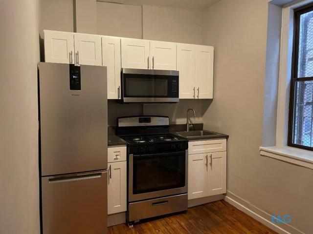 Foto principal - 1 bedroom in NEW YORK NY 10009