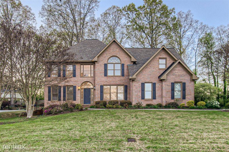 Primary Photo - 4 br, 3.5 bath House - 1245 Denmark Drive ...