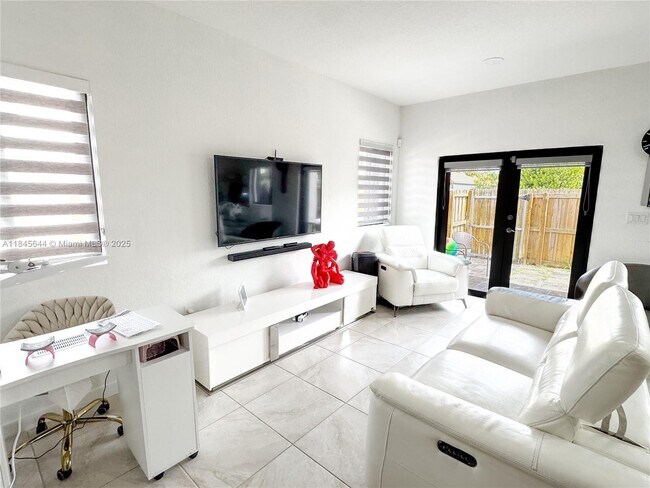 Foto del edificio - 13332 SW 250th Terrace