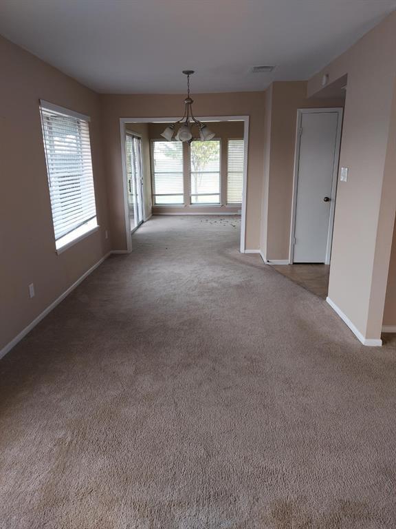 Building Photo - 4810 Pebble Brook St