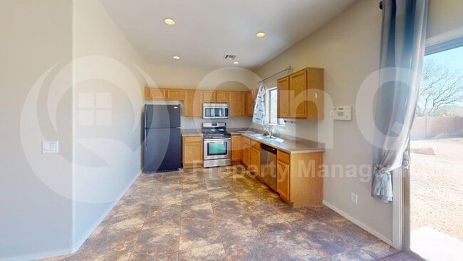 Building Photo - 6780 S Via Molino De Viento
