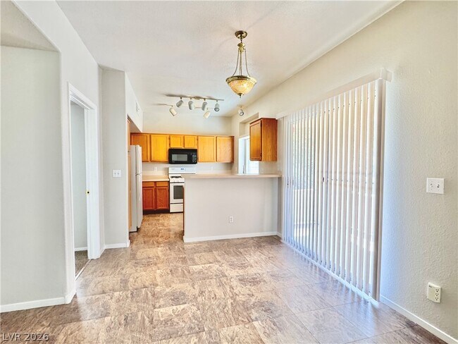 Foto del edificio - 6801 Squaw Mountain Dr