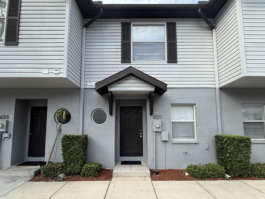 Photo - 2-Bed Townhouse in Tampa - 4330 Har Paul Cir!