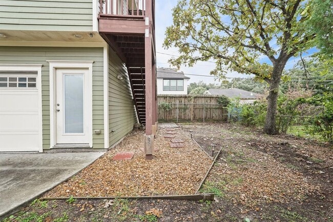 Building Photo - 4406 Clay St