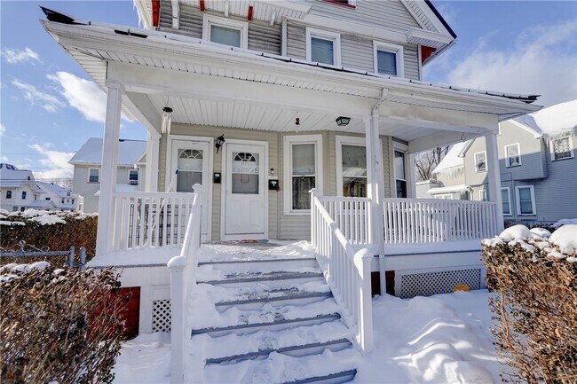 Foto del edificio - 183 Union St N