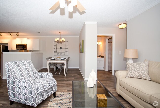3HAB, 2BA - 1,230 ft² - 1322 North Apartments