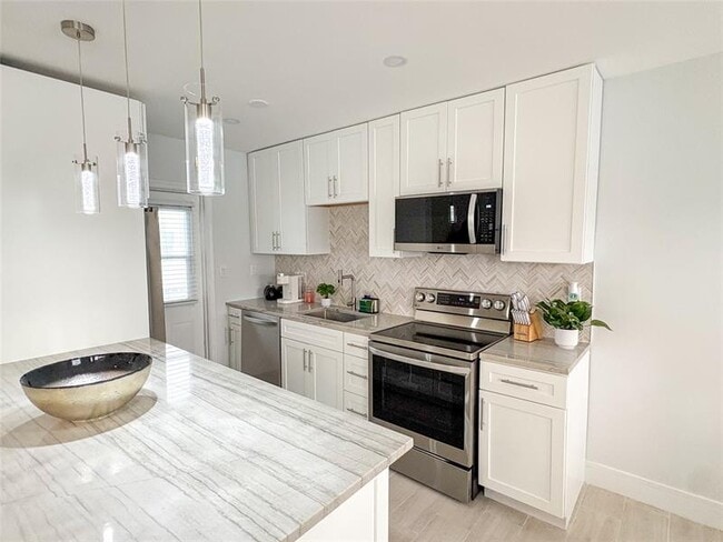 Foto del edificio - 4541 N Ocean Dr