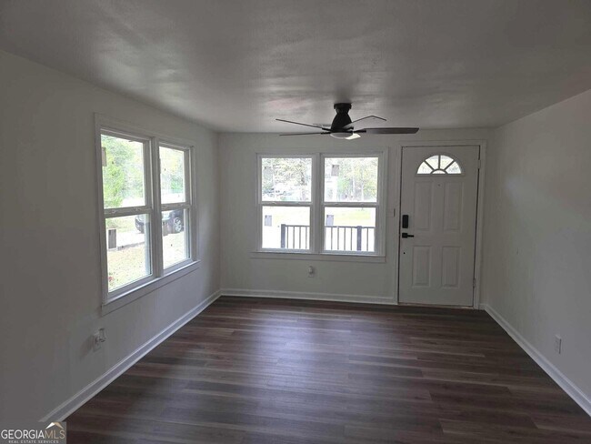 Foto del edificio - 15 Dixie Dr