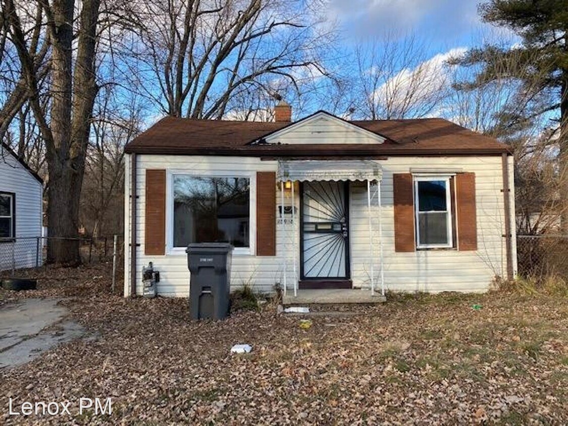 2 br, 1 bath House 25936 Dartmouth House Rental in Inkster, MI