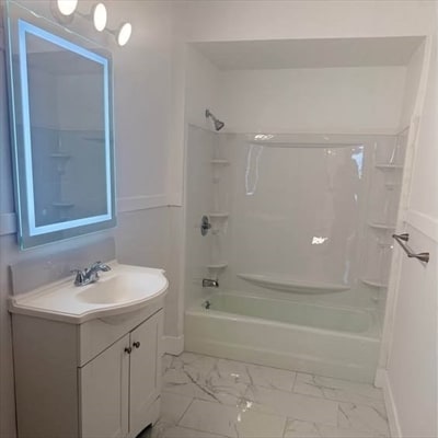 Primary Photo - 22-24 Ferdinand St