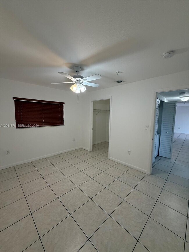 Foto del edificio - 21 E 3rd St