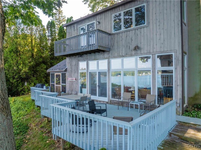 Foto del edificio - 1258 Greenfield Ln