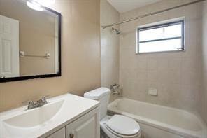 Building Photo - 4061 N Dixie Hwy