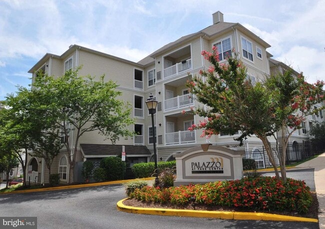 Building Photo - 4550 Strutfield Ln