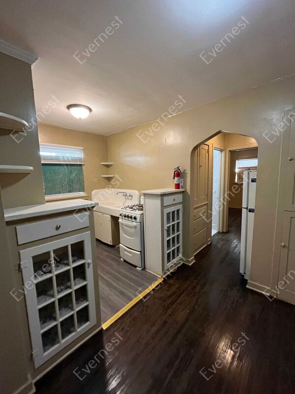 3812 Drexel Dr Unit 1, Toledo, OH 43612 Condo for Rent in Toledo, OH