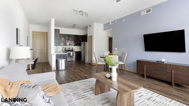 Building Photo - 5005 Galleria Dr
