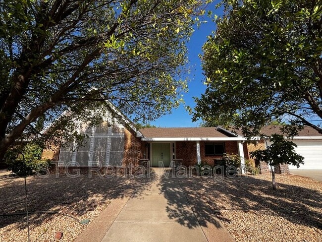 Building Photo - 1697 Stucki Dr